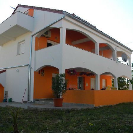 Apartmani Livk Debeljak Bagian luar foto