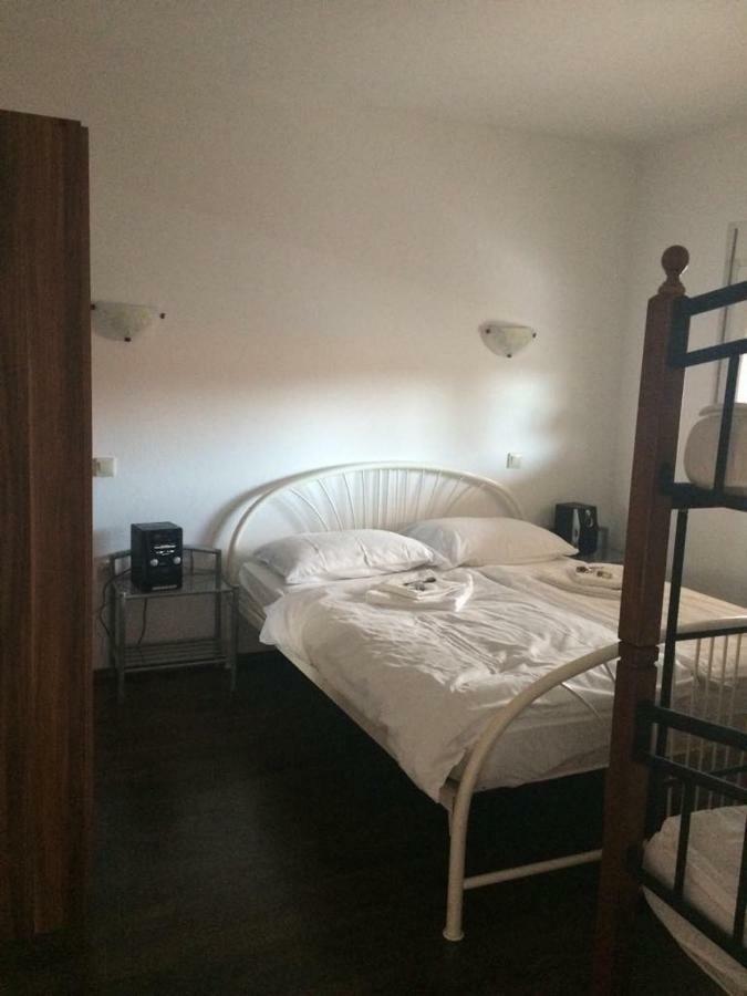 Apartmani Livk Debeljak Bagian luar foto